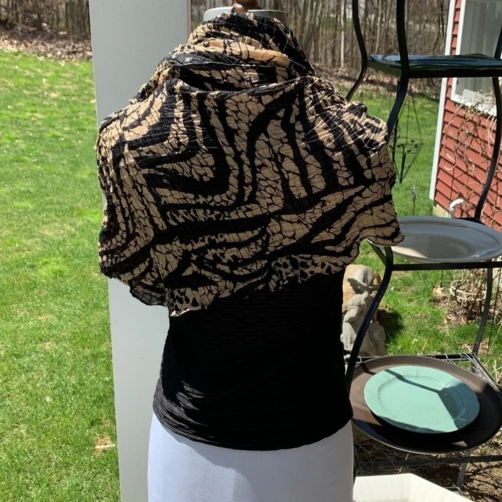 17”X42 animal print scarf black/Tan full circle infinity scarf crinkly material